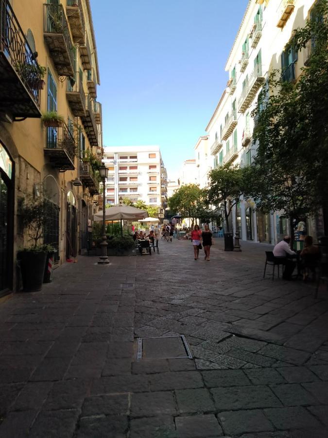 La Grotta Daire Salerno Dış mekan fotoğraf