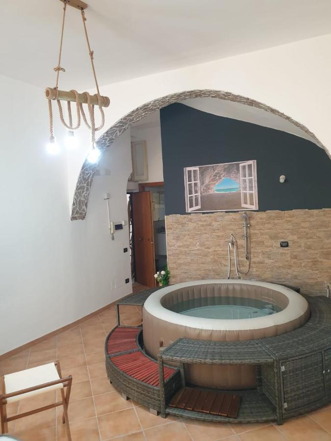 La Grotta Daire Salerno Dış mekan fotoğraf